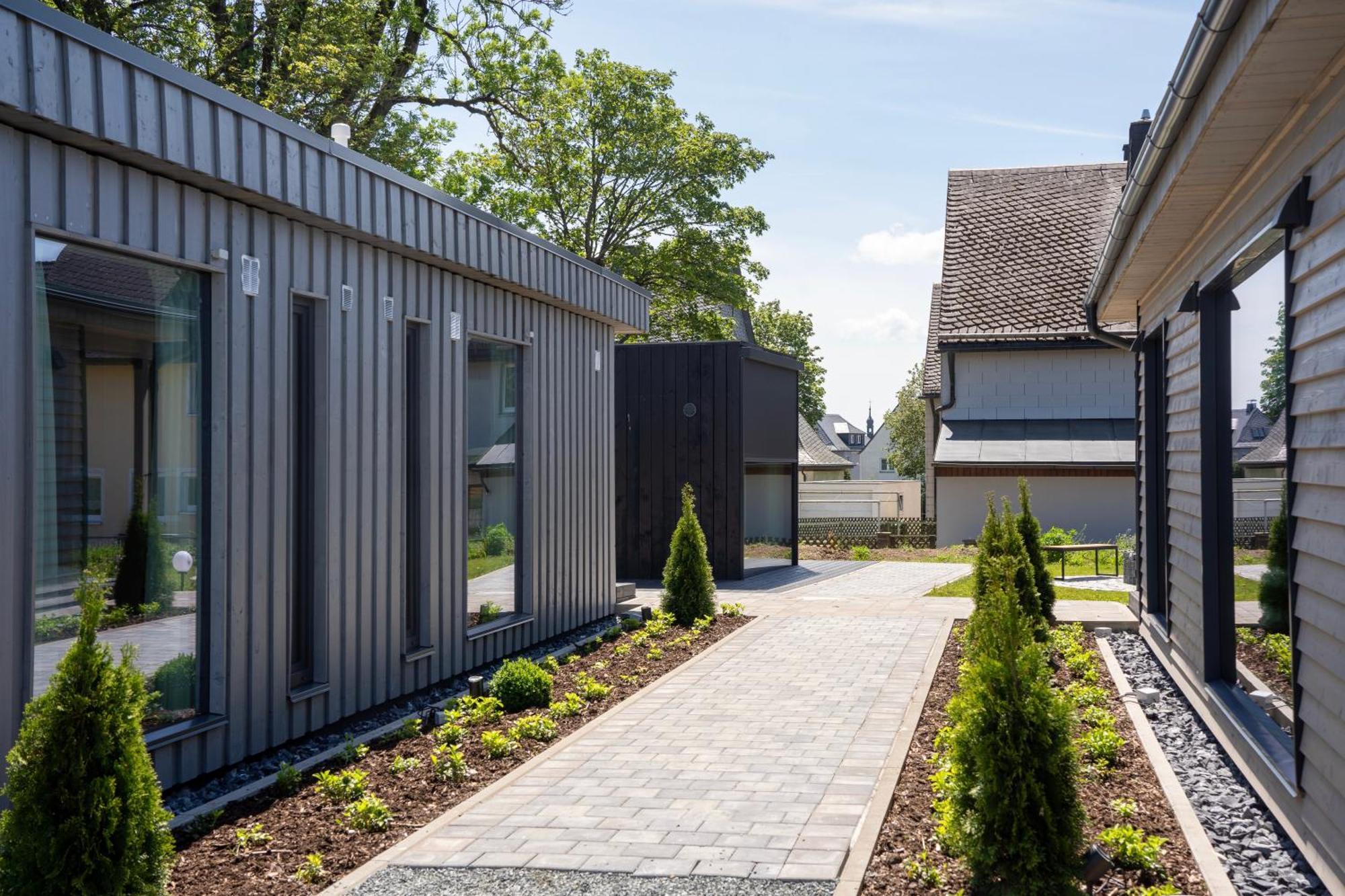 Hotel & Chalets By Revex Schwarzenbach am Wald Esterno foto