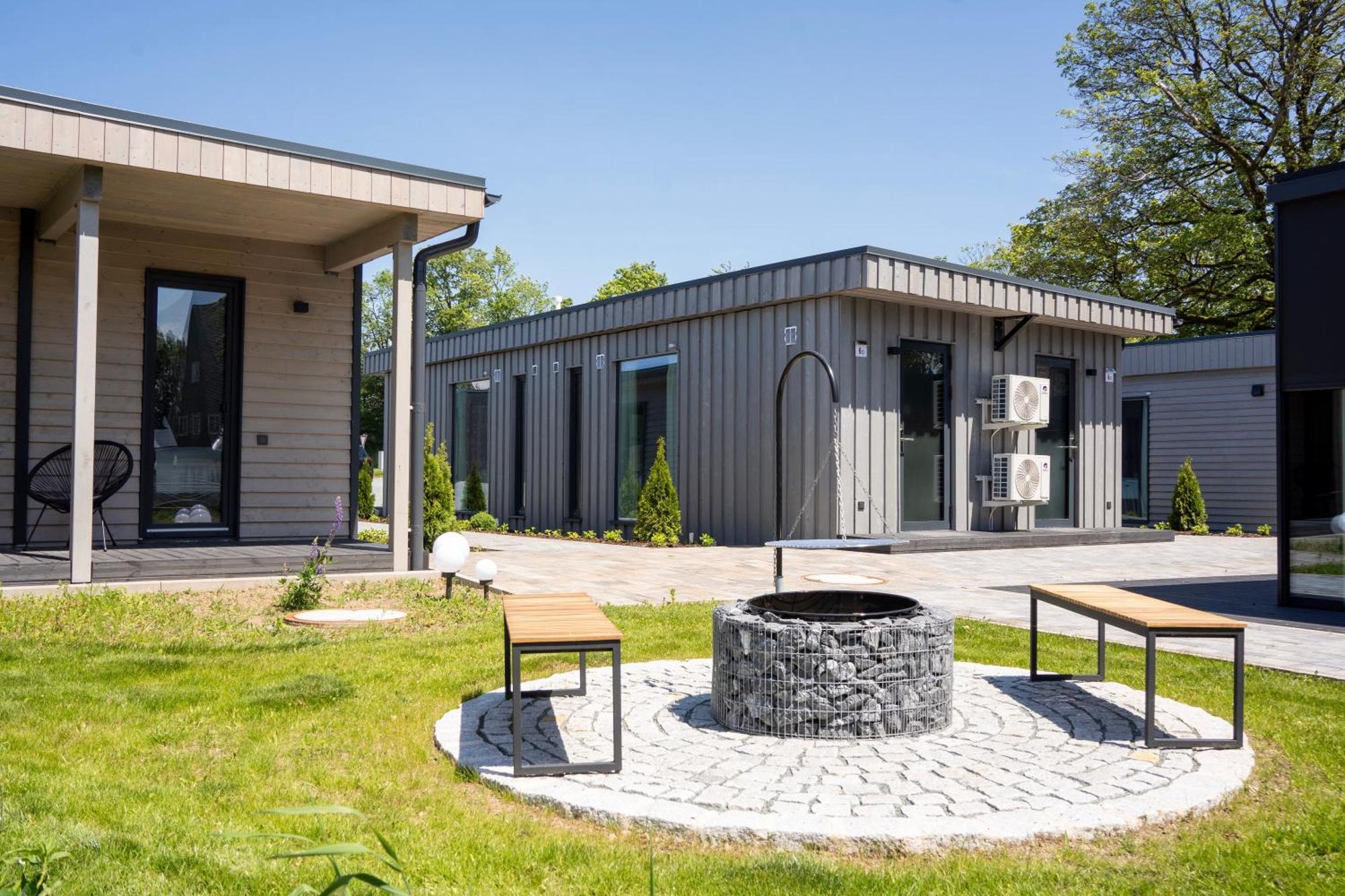 Hotel & Chalets By Revex Schwarzenbach am Wald Esterno foto